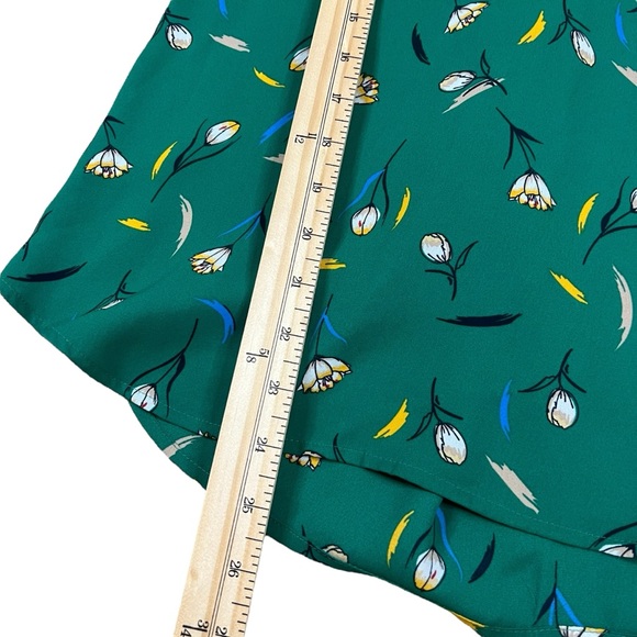 41 Hawthorn Women’s XS Green Floral 3/4 Bell Sleeve Blouse NWT - Picture 8 of 9